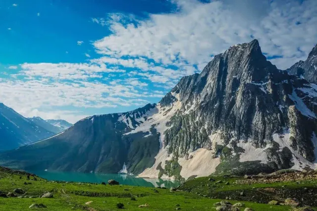 Kashmir offbeat Tour package, kashmir offbeat tour, offbeat kashmir tour package